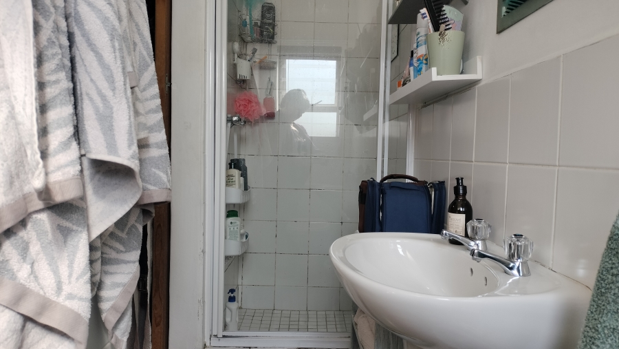 5 Bedroom Property for Sale in Fraaiuitsig Western Cape